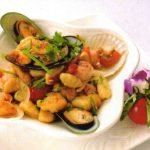 Ñoquis De Patata Con Salteado De Mariscos